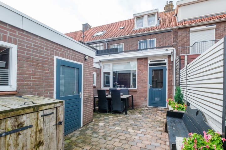 Photo 39 of Klaas Benninkstraat 15
