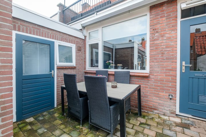 Photo 40 of Klaas Benninkstraat 15