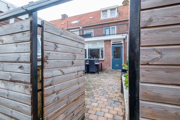 Photo 41 of Klaas Benninkstraat 15