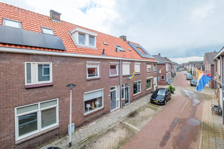 Photo 44 of Klaas Benninkstraat 15