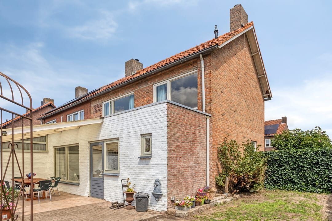 Foto 26 van Merelstraat 8