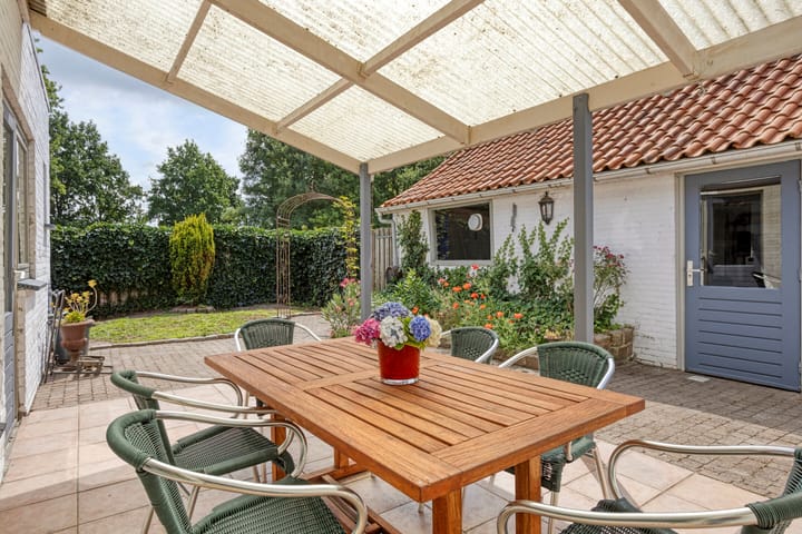 Foto 3 van Merelstraat 8