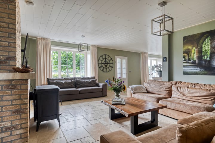 Photo 6 of Weverstraat 17