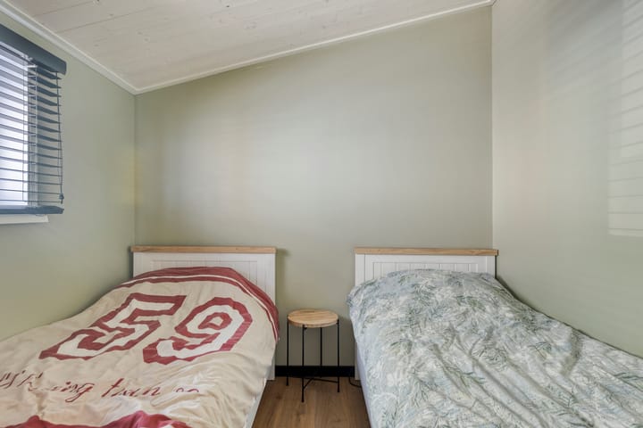 Photo 40 of Weverstraat 17