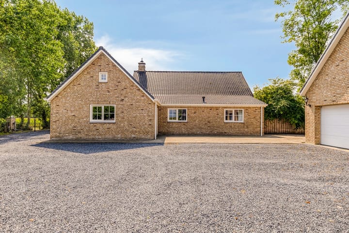 Photo 45 of Weverstraat 17