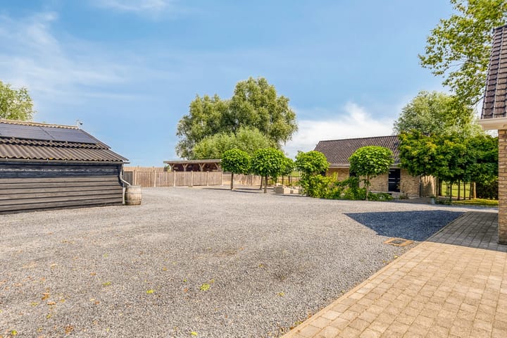 Photo 52 of Weverstraat 17