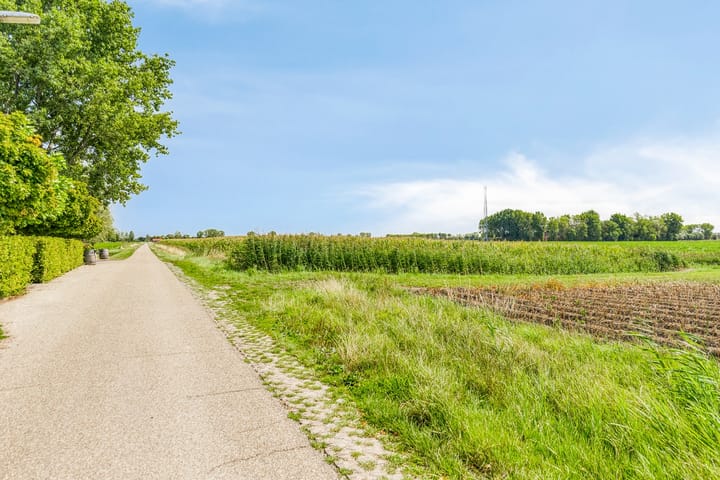 Photo 79 of Weverstraat 17