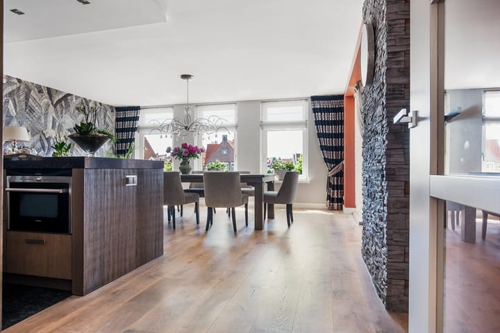 Foto 6 van W J Tuijnstraat 7