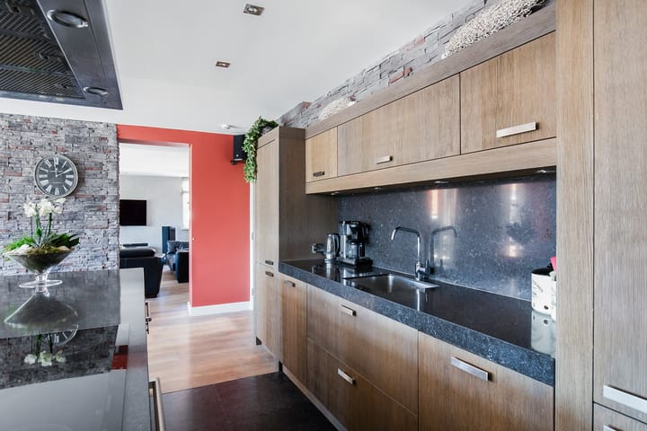 Foto 11 van W J Tuijnstraat 7