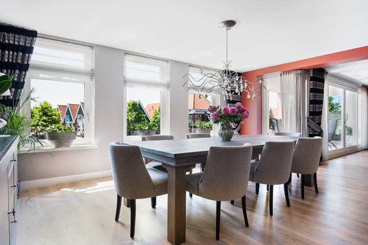 Foto 13 van W J Tuijnstraat 7