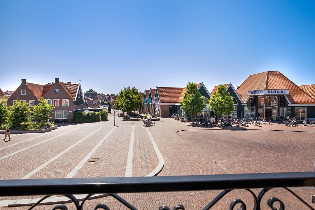 Photo 23 of W J Tuijnstraat 7