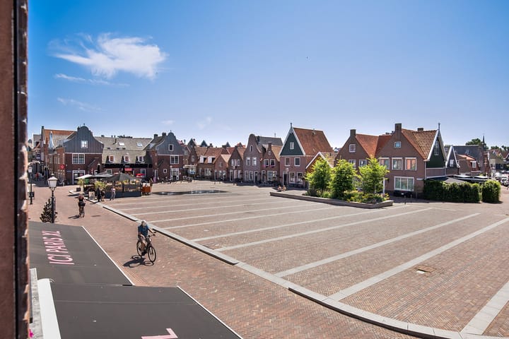 Foto 25 van W J Tuijnstraat 7