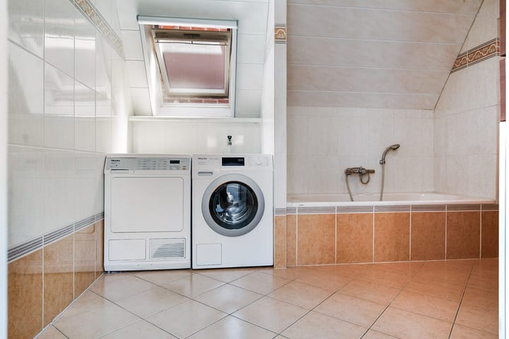 Foto 37 van W J Tuijnstraat 7