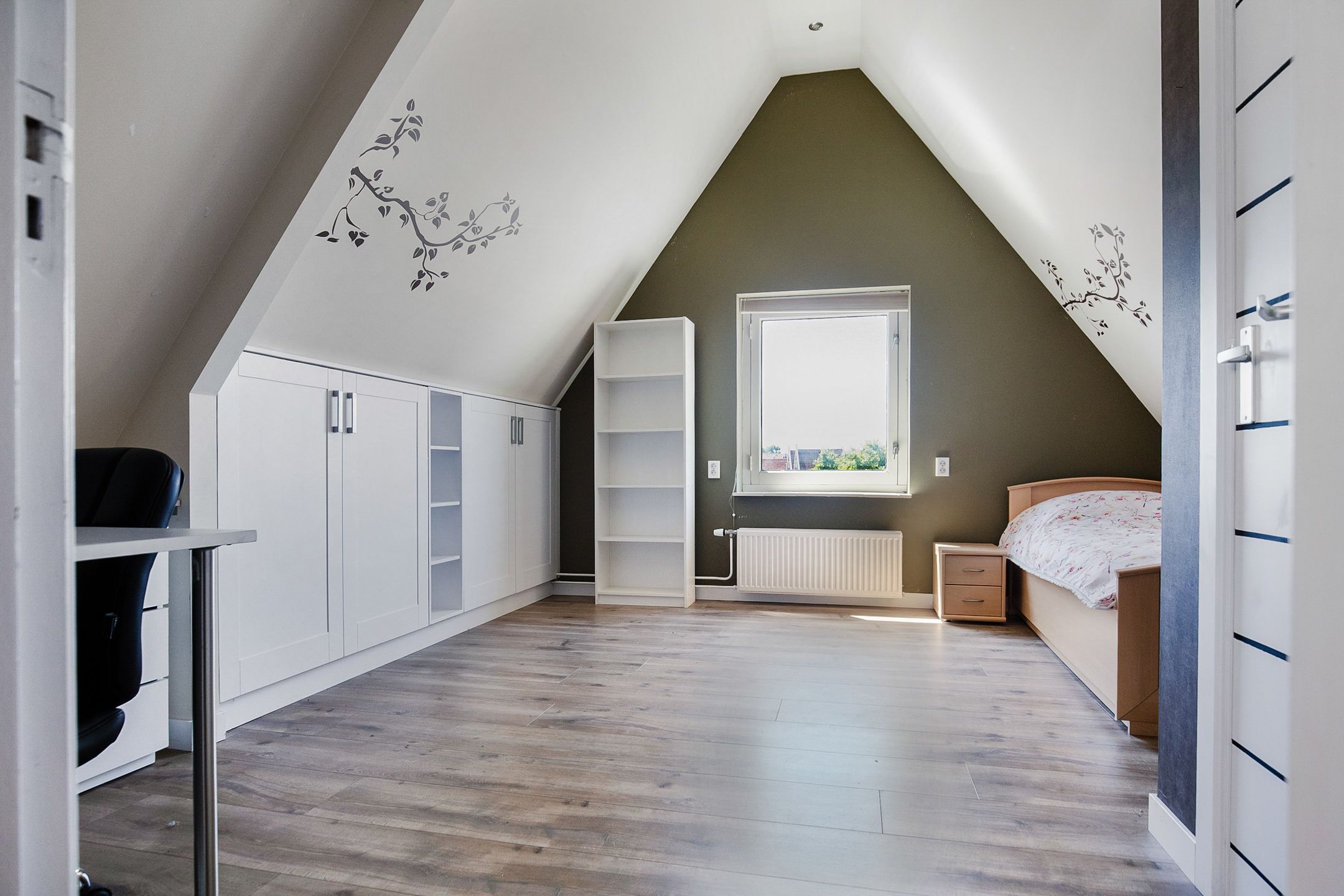 Photo 42 of W J Tuijnstraat 7