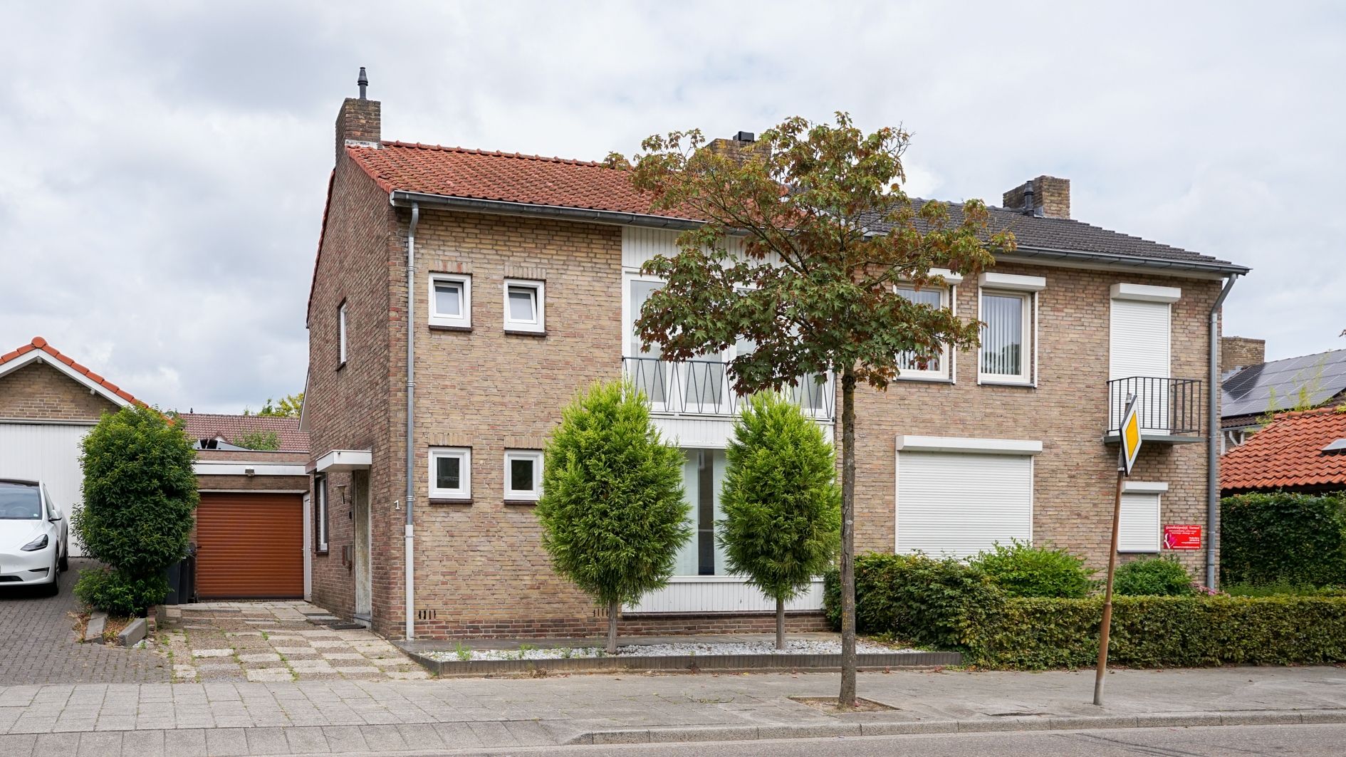 Buying a house in The Netherlands., Mgr. Nolensstraat 1