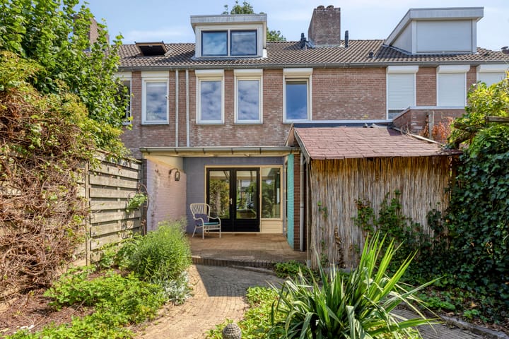 Foto 24 van Kamilleweerd 46