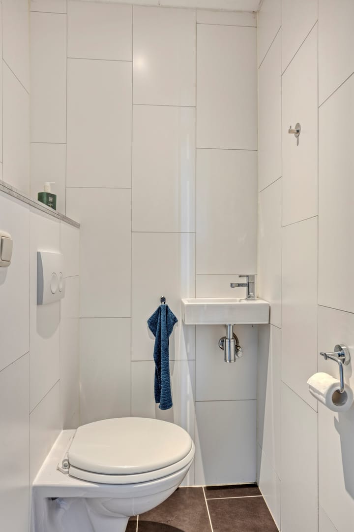 Photo 12 of Adriaan Kluitstraat 9-3