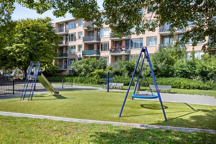 Photo 40 of Adriaan Kluitstraat 9-3