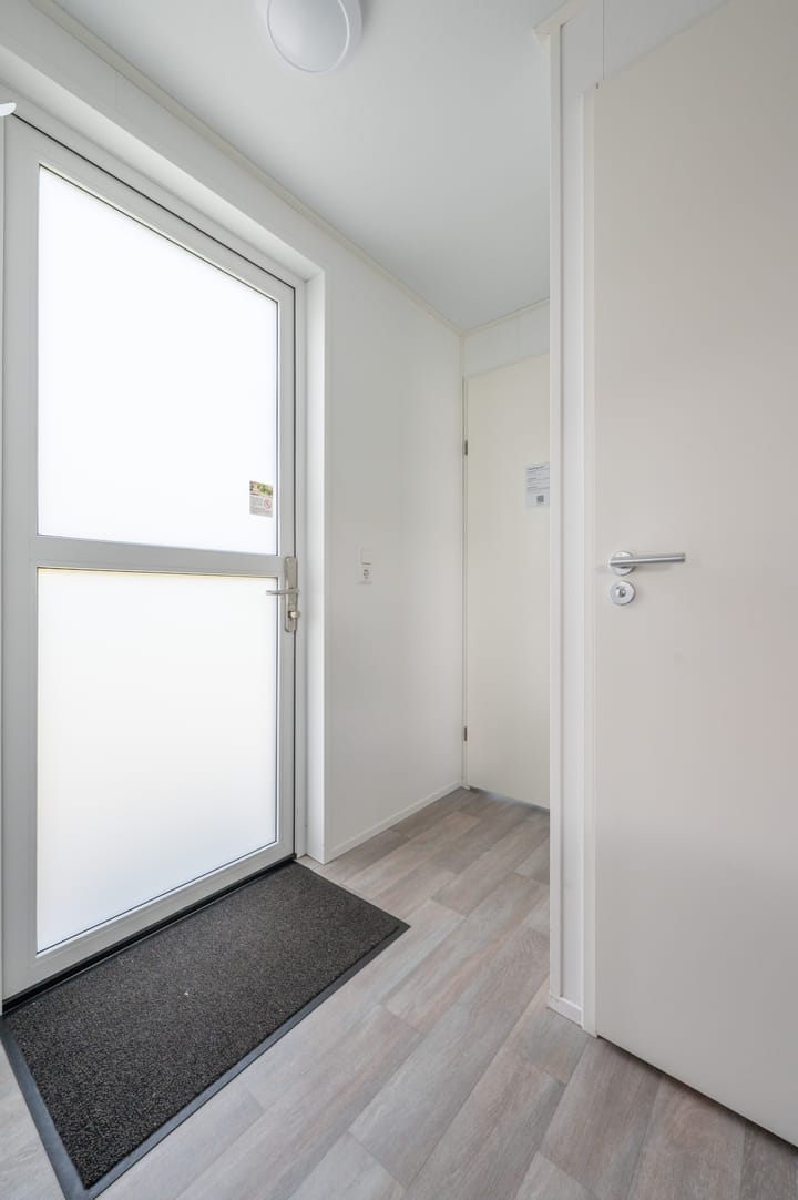 Photo 7 of Zeedijk 24-652