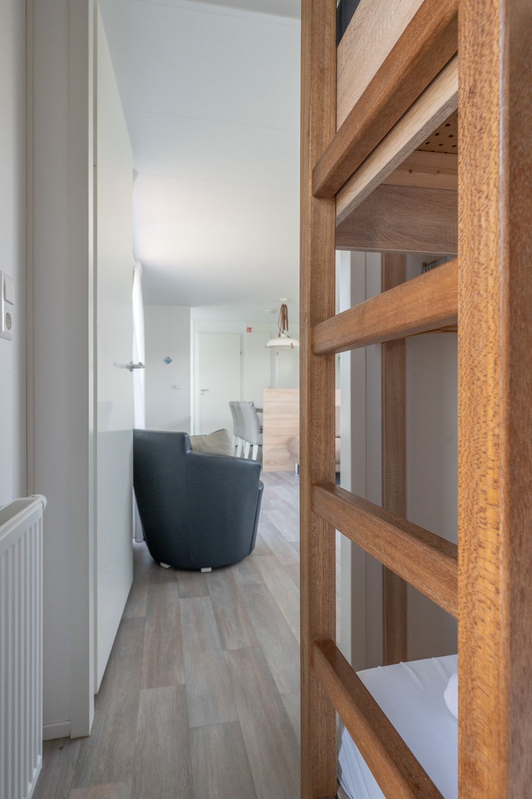 Photo 17 of Zeedijk 24-652