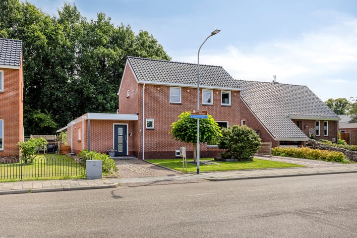 Foto 1 van Oosterstraat 25