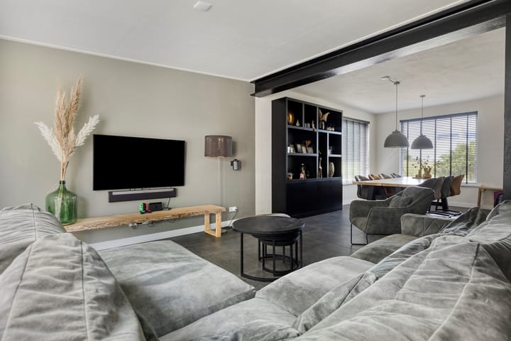 Foto 10 van Oosterstraat 25