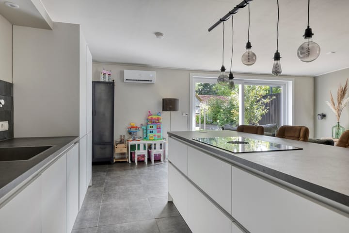 Foto 16 van Oosterstraat 25