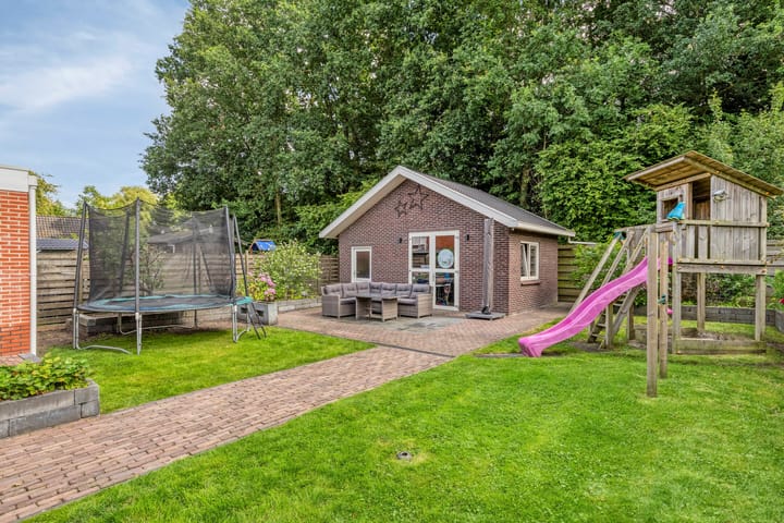 Foto 30 van Oosterstraat 25