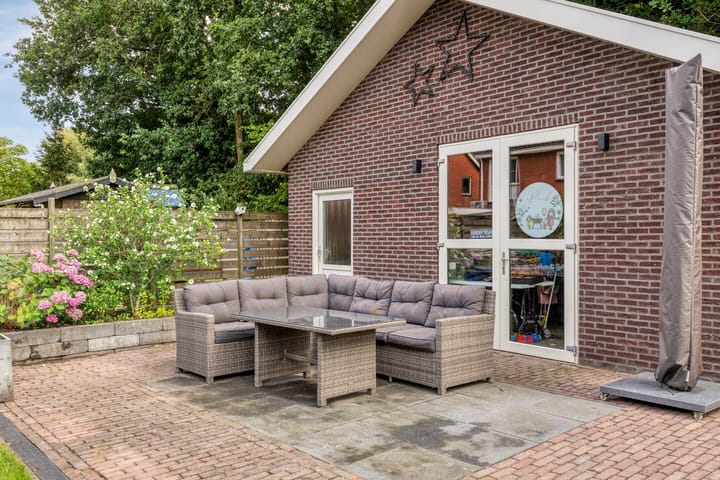 Foto 31 van Oosterstraat 25