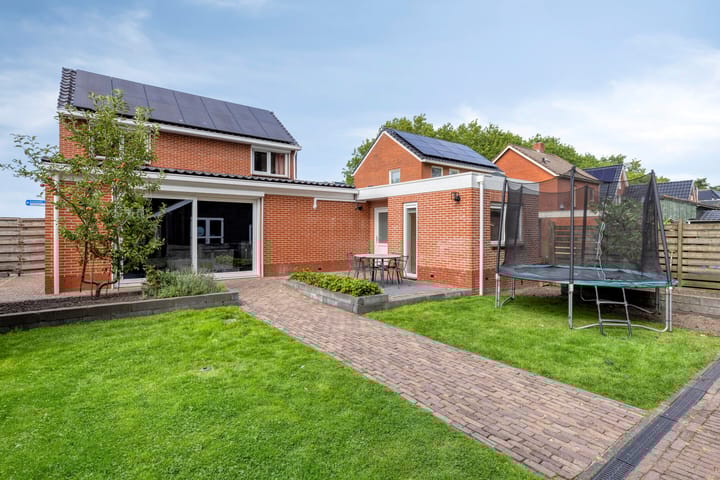 Foto 33 van Oosterstraat 25