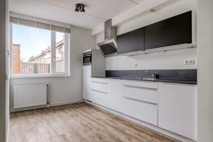 Foto 3 van Wijnrank 8