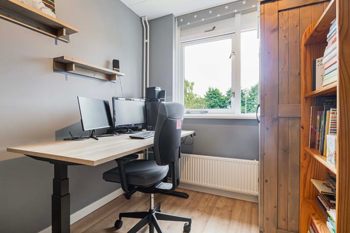 Photo 20 of Pienemanstraat 77