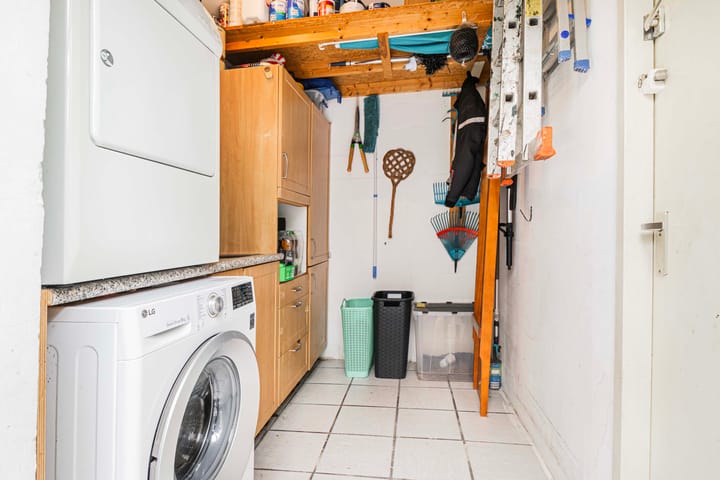 Photo 38 of Pienemanstraat 77