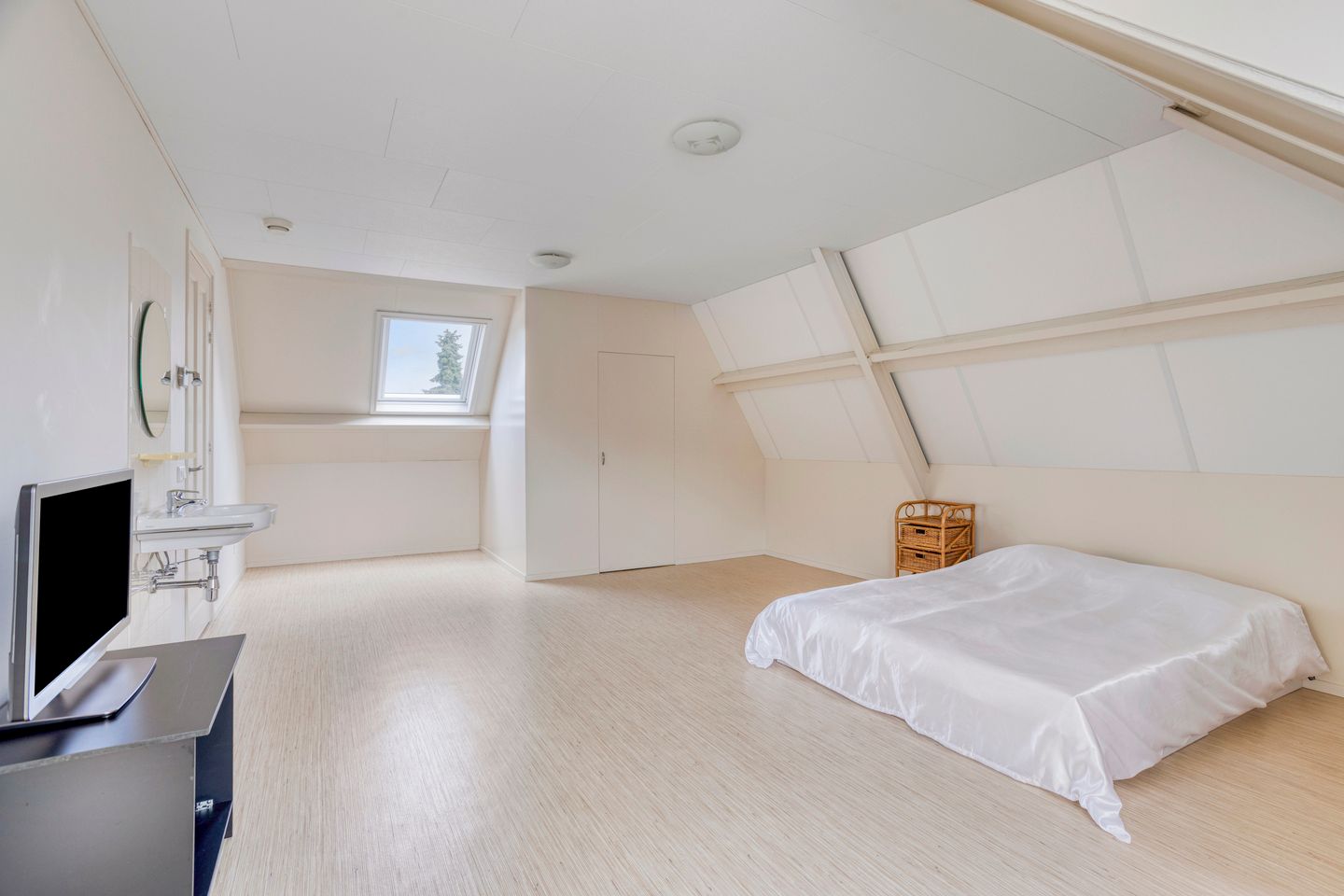 Foto 34 van Evenestraat 2-A