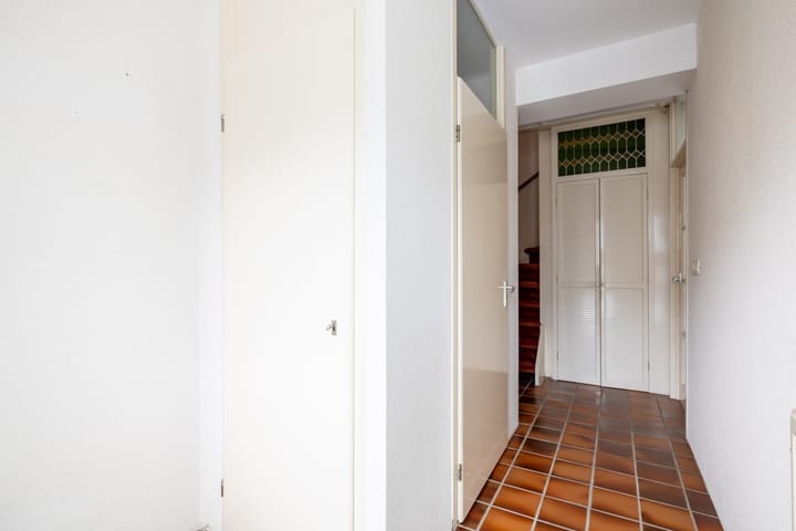 Foto 8 van Wilgenroos 13