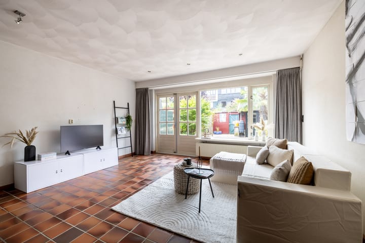 Foto 11 van Wilgenroos 13