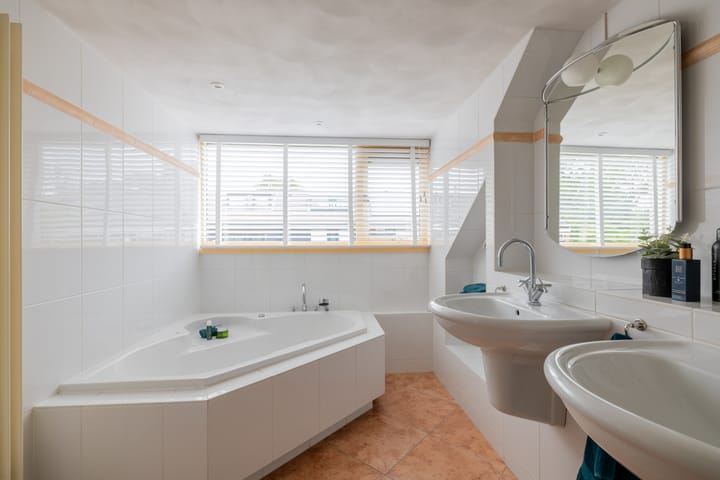 Foto 26 van Wilgenroos 13