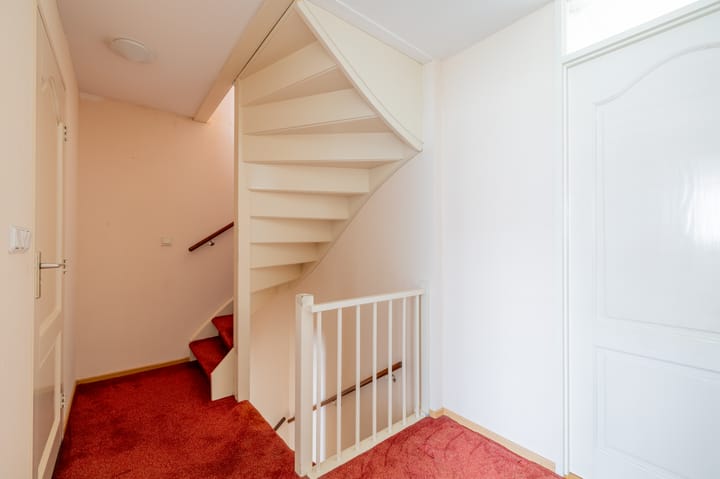 Foto 31 van Wilgenroos 13