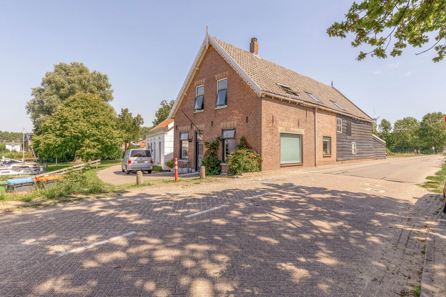 Foto 1 van Bernissedijk 21