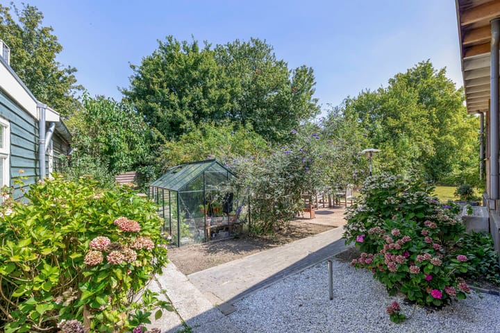 Photo 34 of Bernissedijk 21