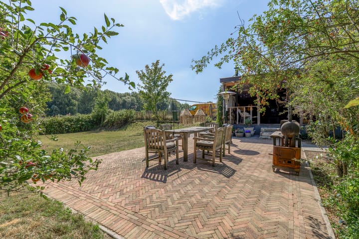 Photo 36 of Bernissedijk 21