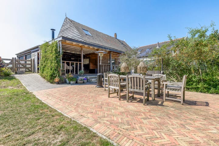 Photo 39 of Bernissedijk 21