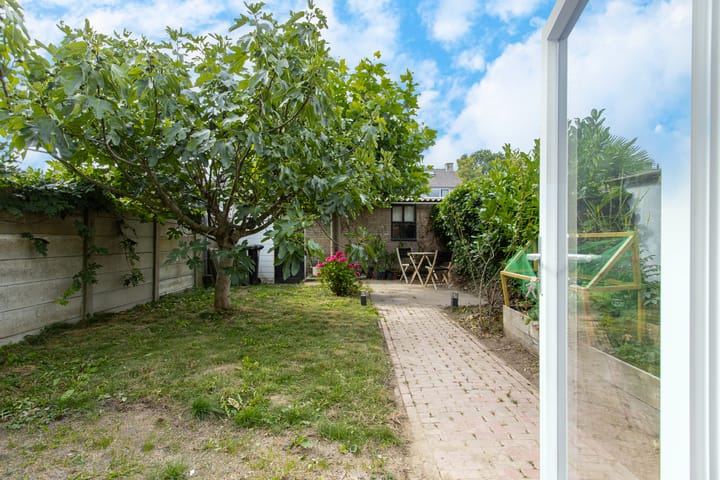 Photo 40 of Wilgenstraat 12