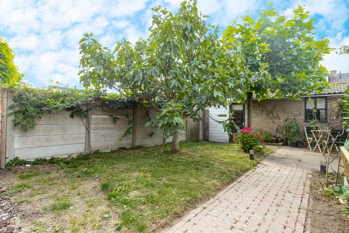 Photo 43 of Wilgenstraat 12