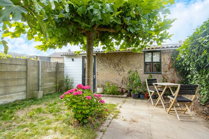 Photo 44 of Wilgenstraat 12