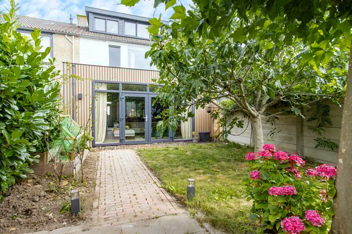 Photo 46 of Wilgenstraat 12