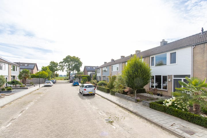 Photo 50 of Wilgenstraat 12