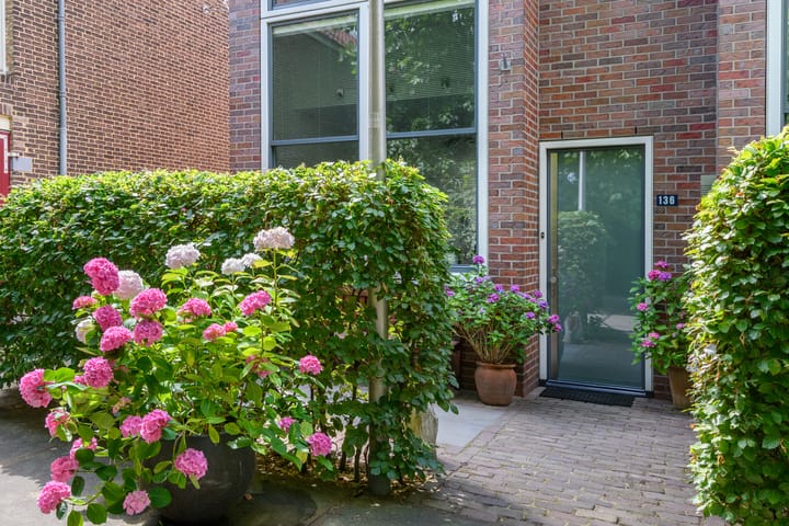 Foto 5 van Castellastraat 136