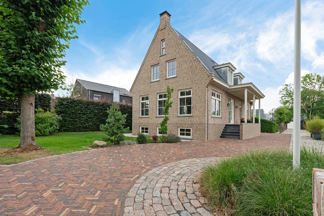 Foto 11 van De Malapertweg 4