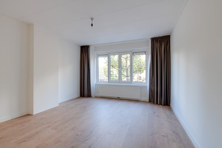 Foto 5 van Carillonstraat 14-2